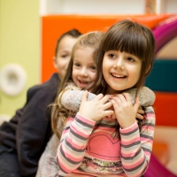 ВСЕ ЛУЧШЕЕ – ДЕТЯМ В ЖИЛОМ КОМПЛЕКСЕ МАНХЭТТЕН!