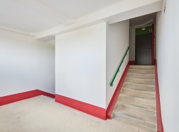 Подъезд дома №43 (стр.)